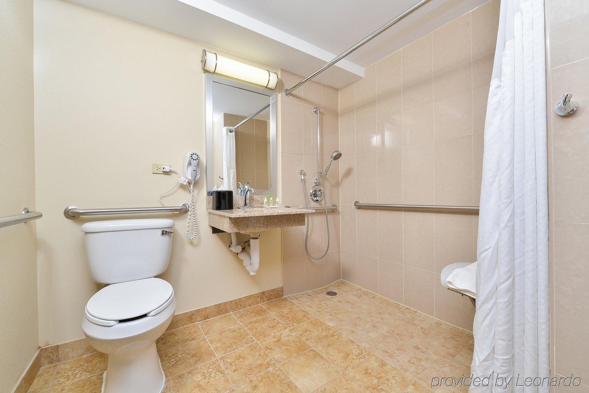 Holiday Inn Mount Prospect-Chicago Ngoại thất bức ảnh